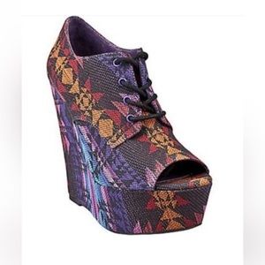 Steve Madden Multicolor Southwestern Peep Toe Platform Wedges